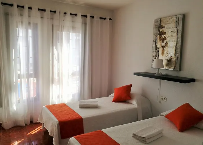 Fn Funchal Tenerife * Los Cristianos (Tenerife)